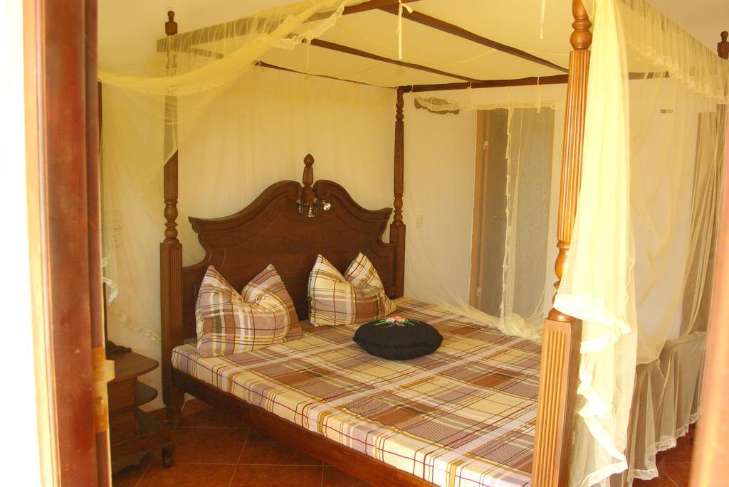 Zum Deutschen Bed & Breakfast เบนโตตา ห้อง รูปภาพ