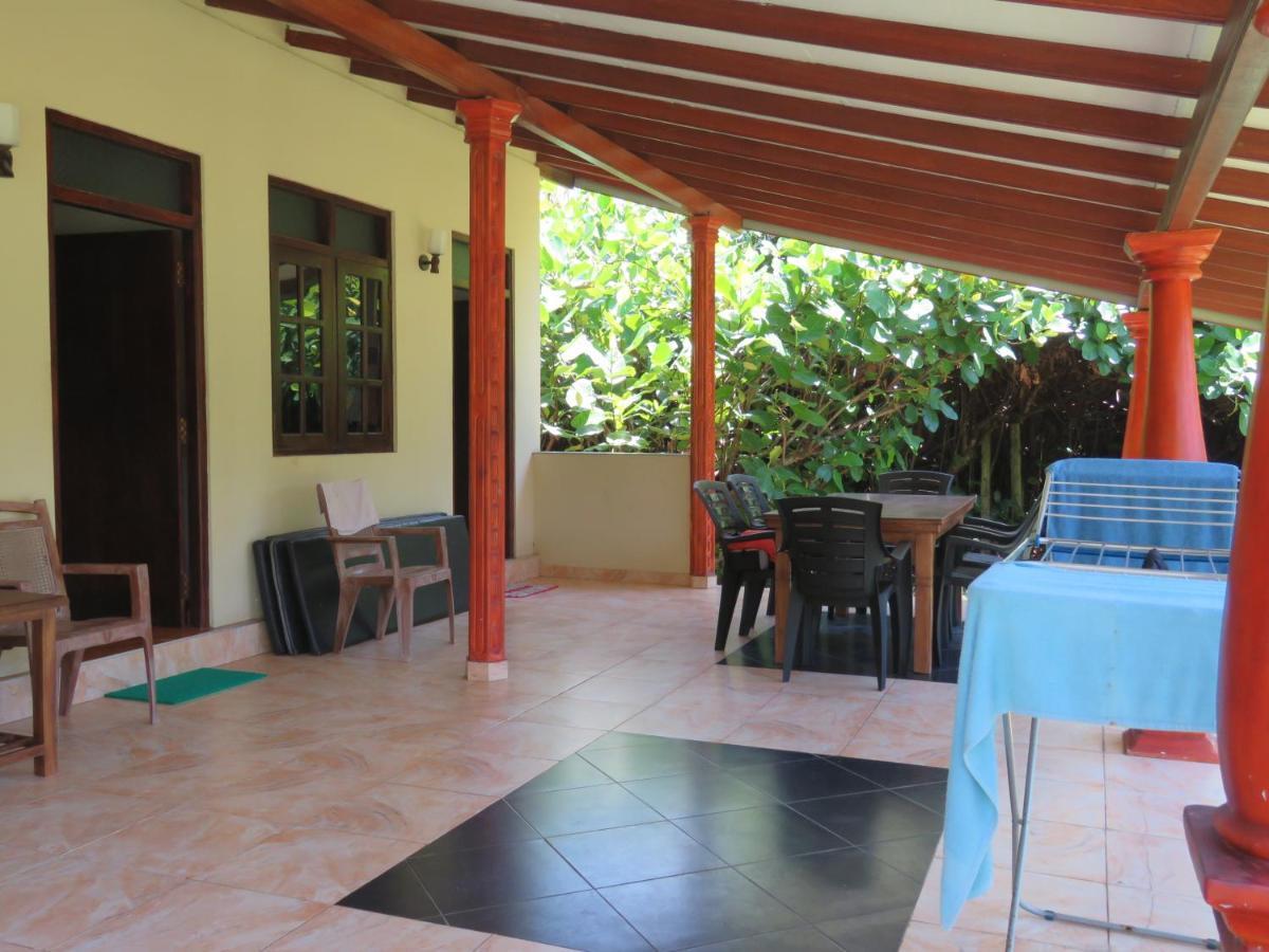 Zum Deutschen Bed & Breakfast เบนโตตา ภายนอก รูปภาพ